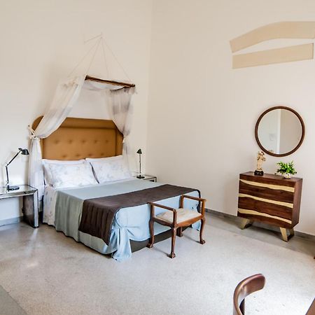 Bed and Breakfast Palazzo Rollo Lecce Zewnętrze zdjęcie