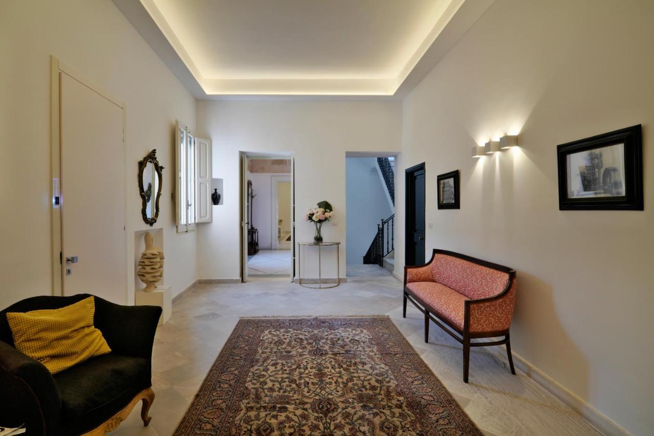 Bed and Breakfast Palazzo Rollo Lecce Zewnętrze zdjęcie