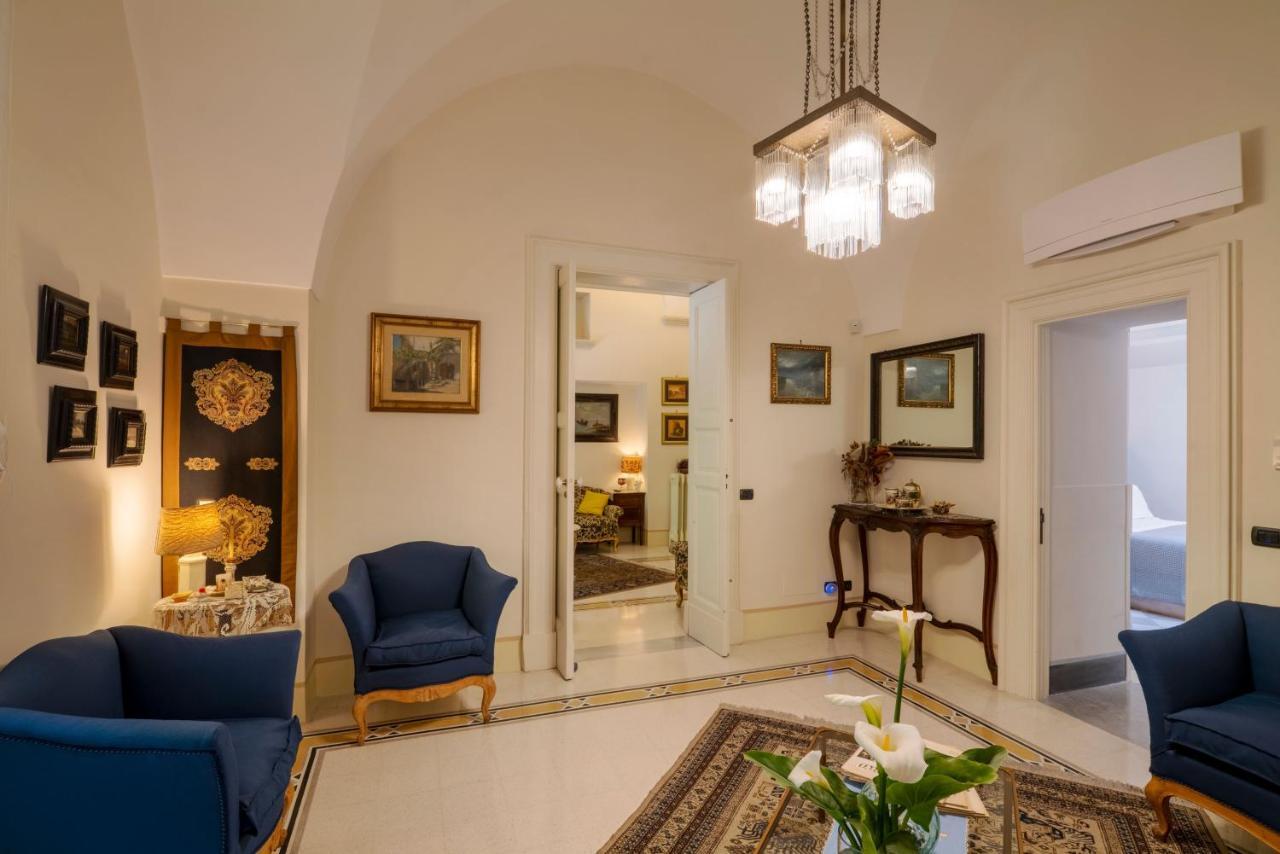 Bed and Breakfast Palazzo Rollo Lecce Zewnętrze zdjęcie