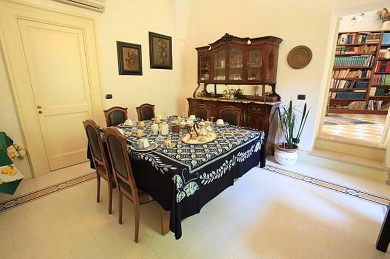 Bed and Breakfast Palazzo Rollo Lecce Zewnętrze zdjęcie