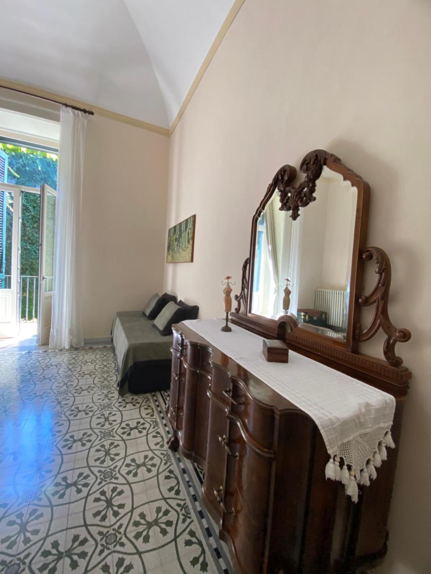 Bed and Breakfast Palazzo Rollo Lecce Zewnętrze zdjęcie